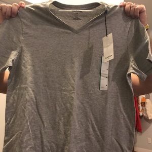 Goodfellow & Co. V neck tee